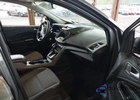 2014 Ford Escape Se z USA, uszkodzony, nr VIN 1FMCU9GX8EUD21613